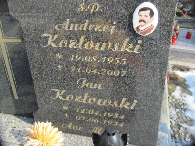 Jan KOZŁOWSKI 1954 Bolesławiec zakład gosp kom - Grobonet - Wyszukiwarka osób pochowanych